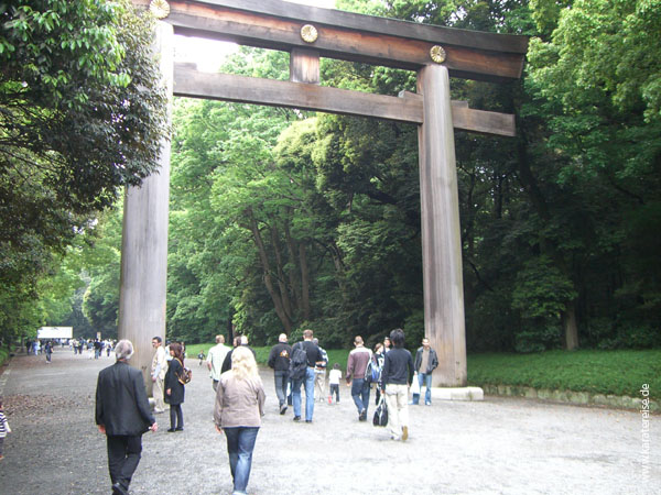 Japan 2006 Brigitte CD1 012